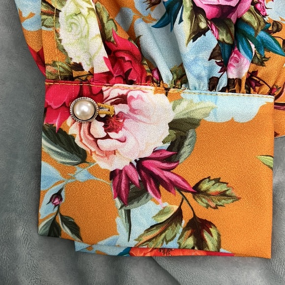 Floral Jumpsuit - Picture 3 of 4